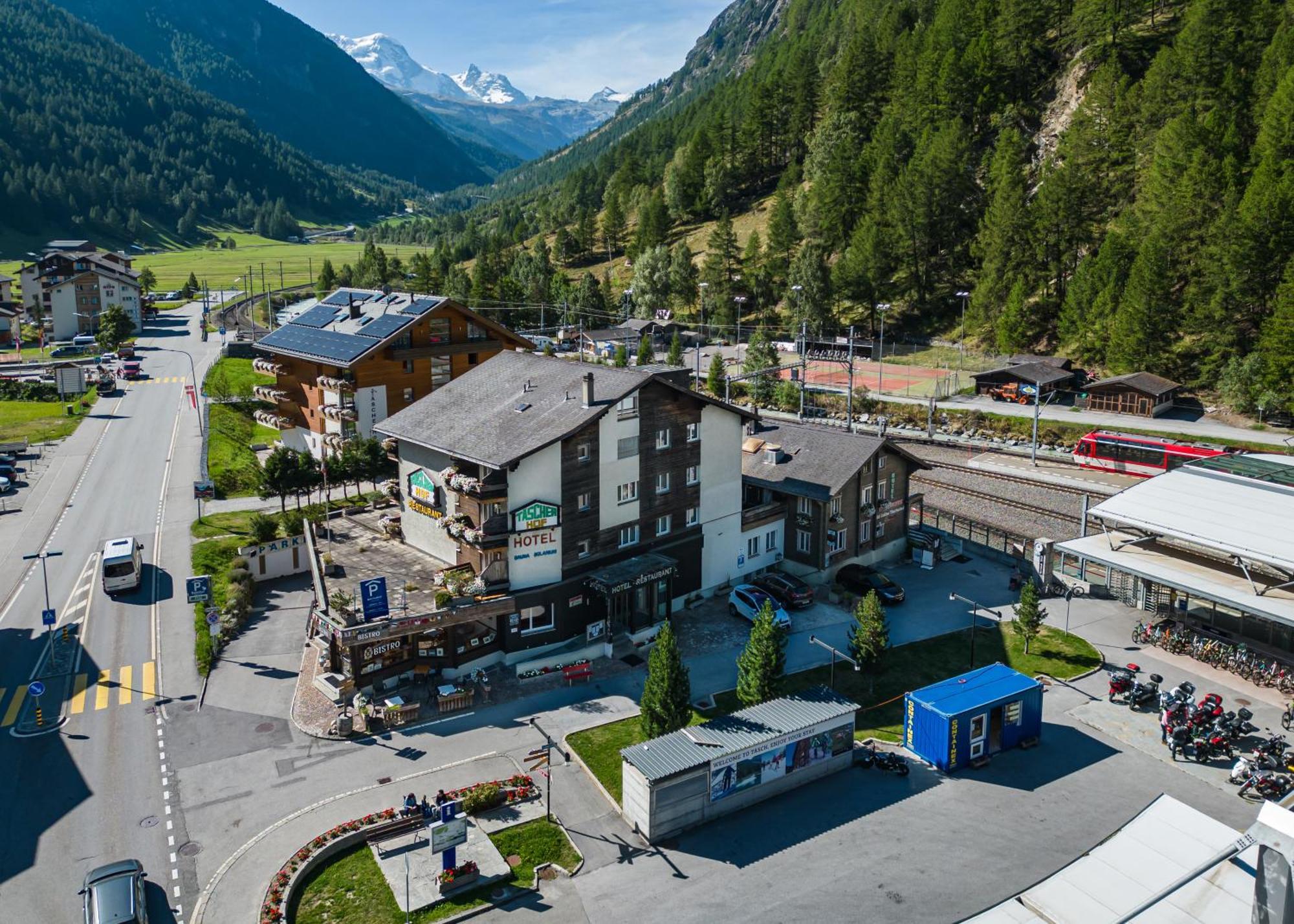 Hotel Taescherhof Täsch Exteriér fotografie